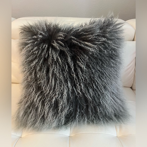 MON CHATEAU Grey Ombré & Minty Green TIBETAN LAMB FUR Down PILLOW 16” x 16” - Picture 1 of 12